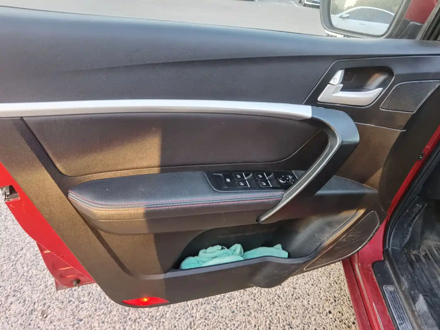 Photo 18 - Geely Emgrand