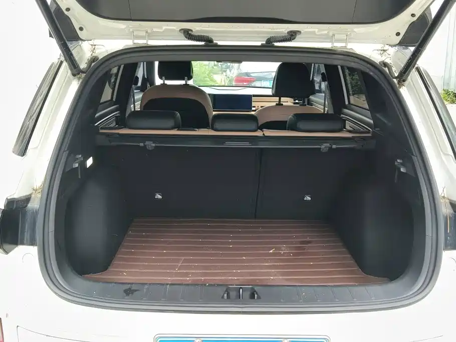 Geely ICON 2024 2023 1.5TD Chocolate Premium Edition
