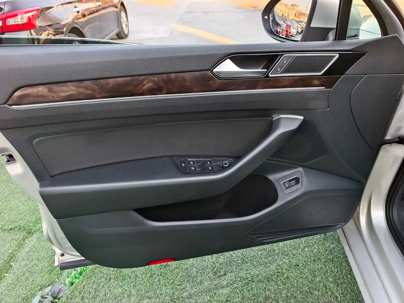 Volkswagen Magotan 2017 330TSI DSG Luxury фото 6