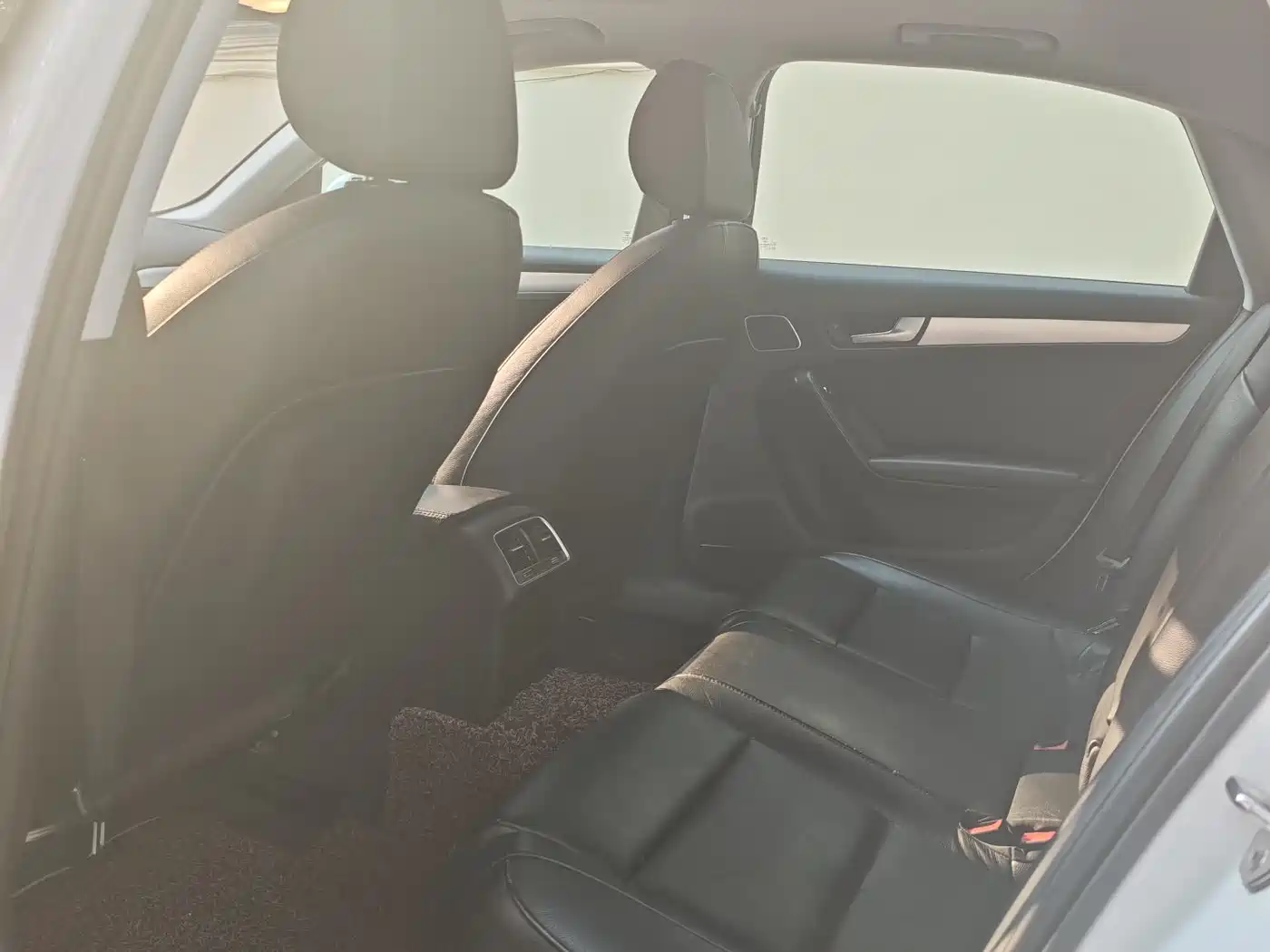 Audi A4L 2015 35 TFSI Auto Standard фото 7