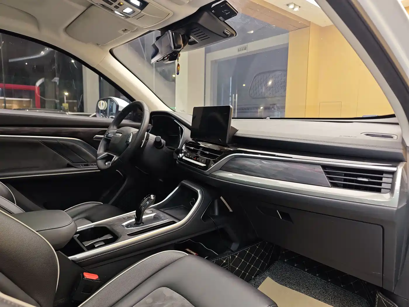 Фото 31 - Haval H6
