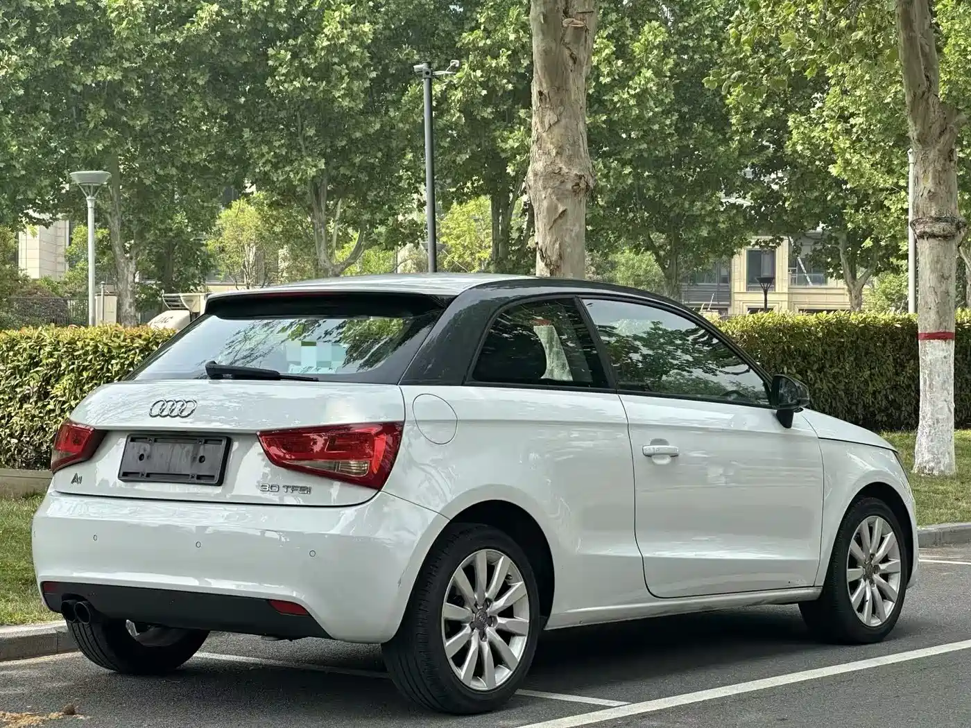 Audi A1 2014 30 TFSI Comfort фото 9