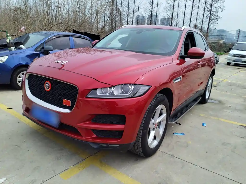 Jaguar F-PACE 2017 2016 2.0T FWD Urban Premium Edition