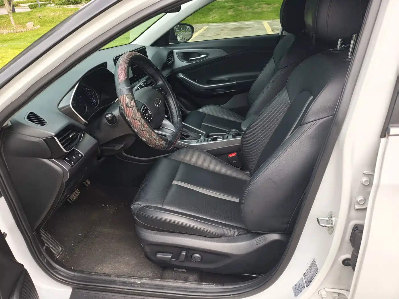 Hyundai Lafesta 2021 2021 280TGDi DLX Luxury Edition