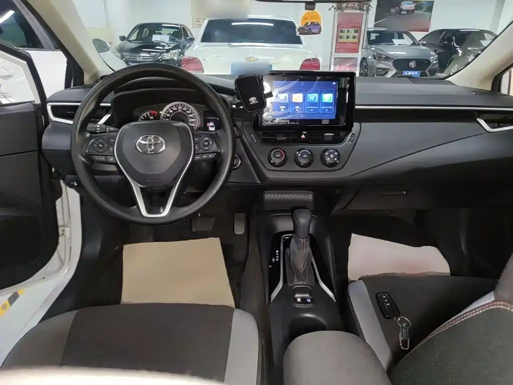 Toyota Corolla 2024 2023 1.2T Pioneer Edition