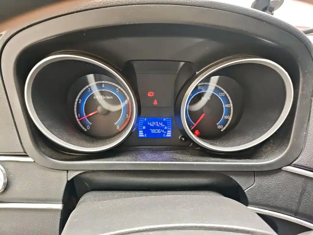 Changan Kaicheng Changan Ruixing M70 2018 2018 1.5L Comfort Flat Roof Hatchback DAM15DL