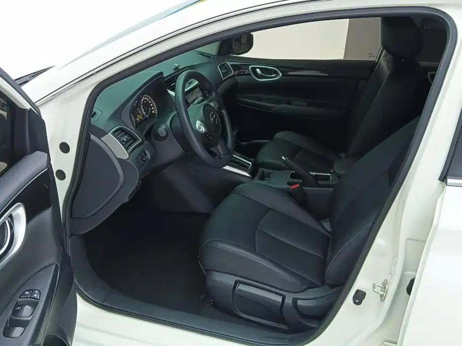 Фото 9 - Nissan Sylphy