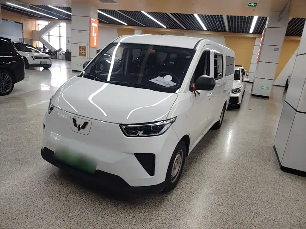  Wuling Motors Wuling Yangguang 2025 400km Bus Comfort Edition