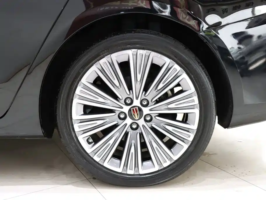 Hongqi H5, миниатюра 20