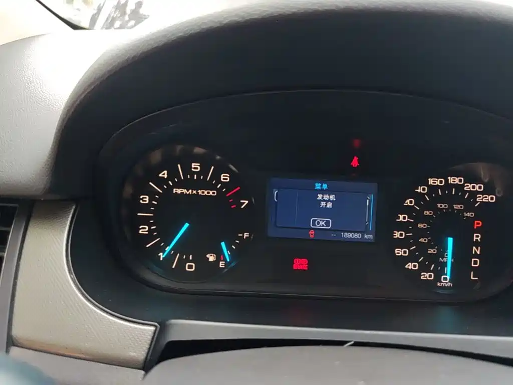 Ford Edge (Import) 2015 2012 2.0T Elite Sunroof Edition