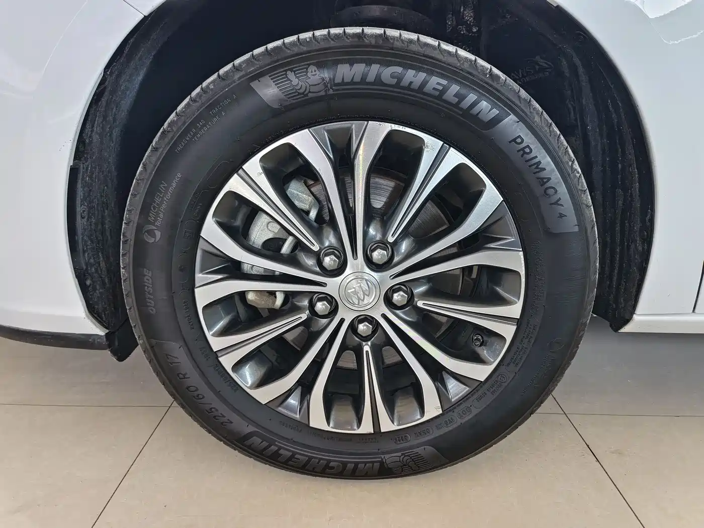 Buick GL8 2020 Model Land Business Class 652T Luxury фото 4