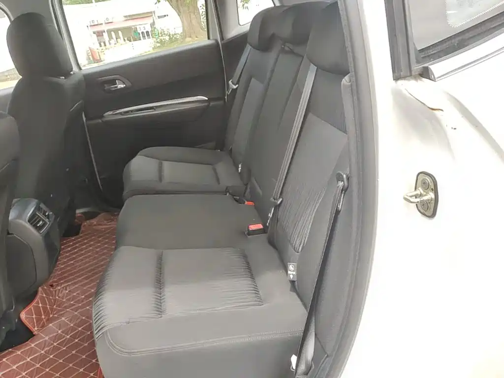 Peugeot 3008 2016 2015 1.6THP Automatic Classic Edition