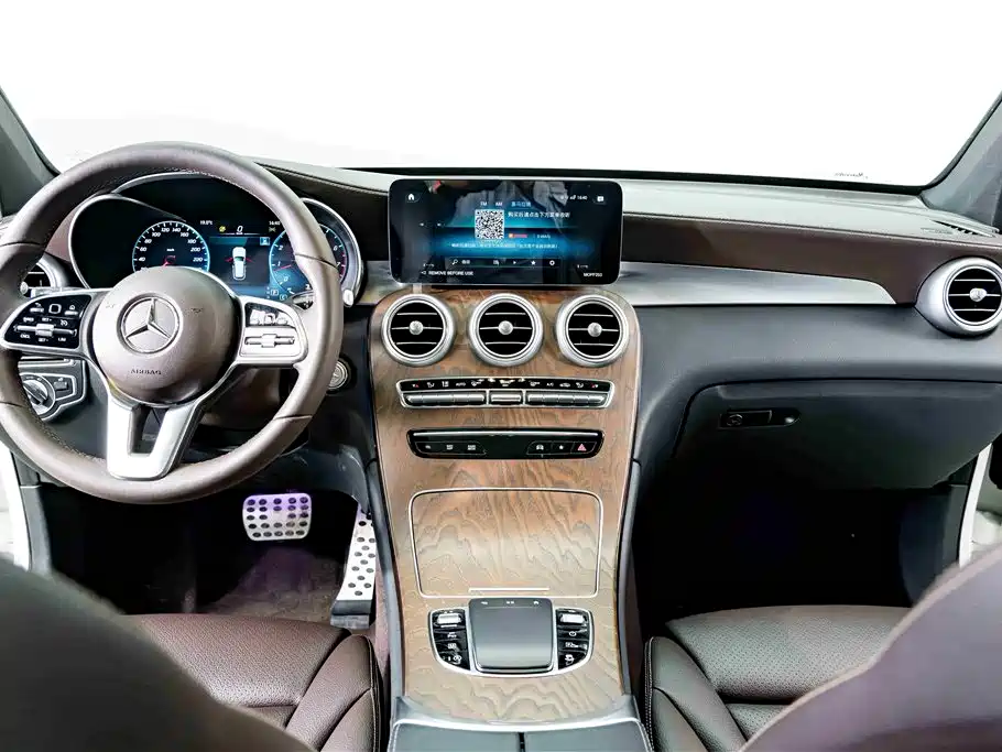 Mercedes-Benz GLC 2022 Facelift GLC 300 L 4MATIC Dynamic Collector's Edition фото 12