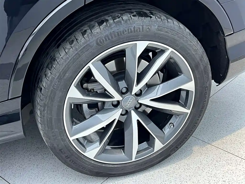 Audi Q7 2020 55 TFSI quattro S line Sport фото 9