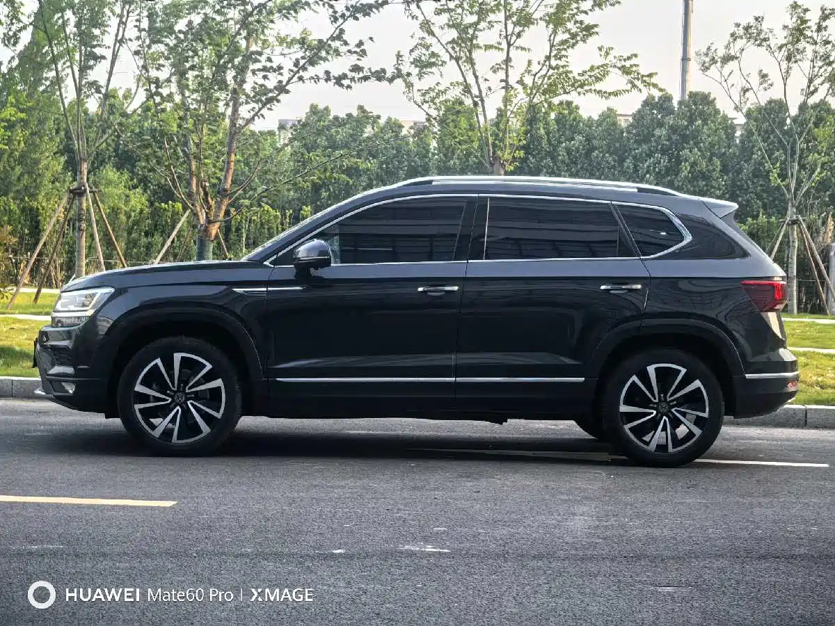 Volkswagen Tharu 2021 330TSI 4WD Luxury Plus фото 4