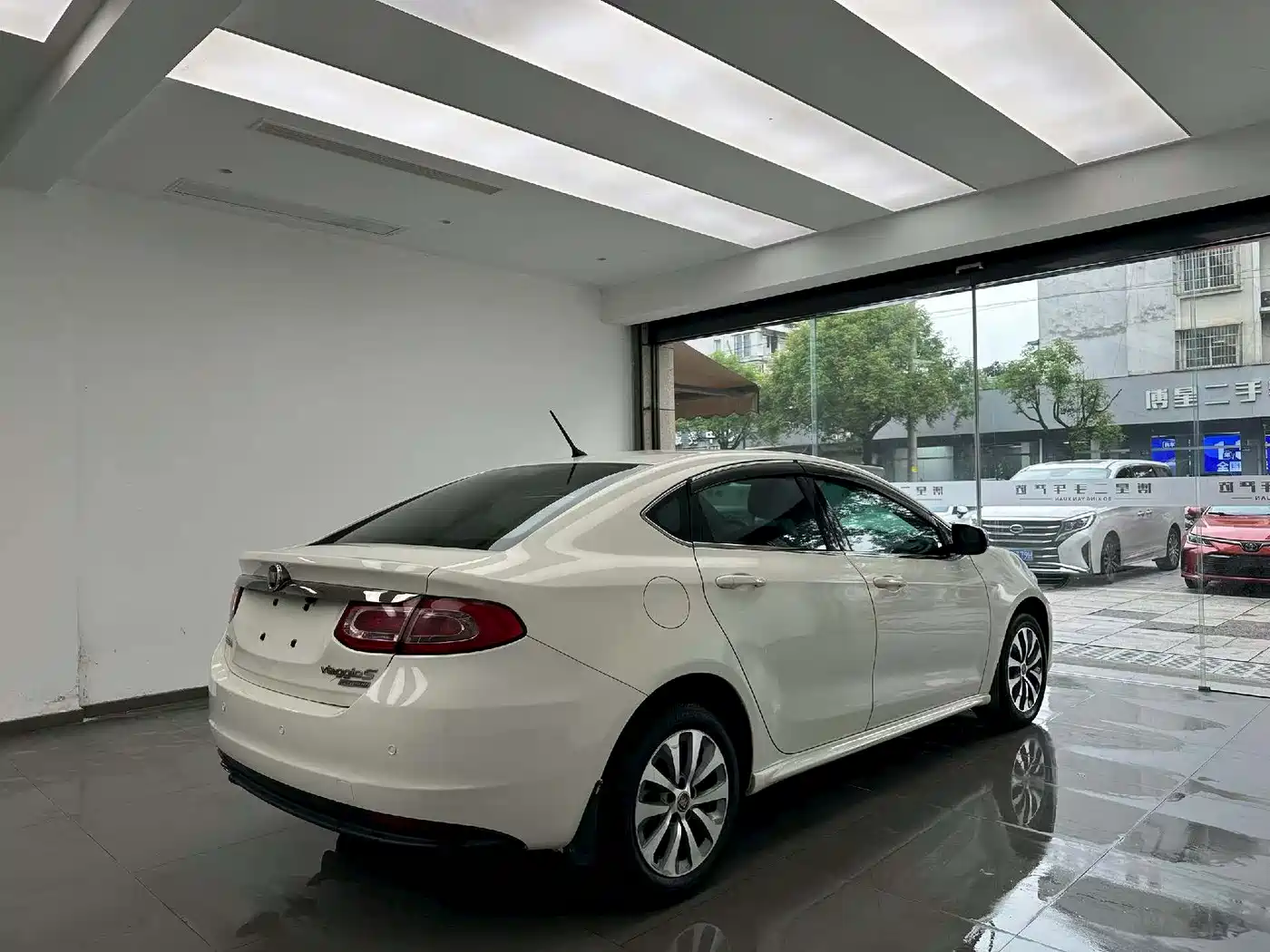 Fiat Viaggio 2017 2017 1.4T Auto Power Edition