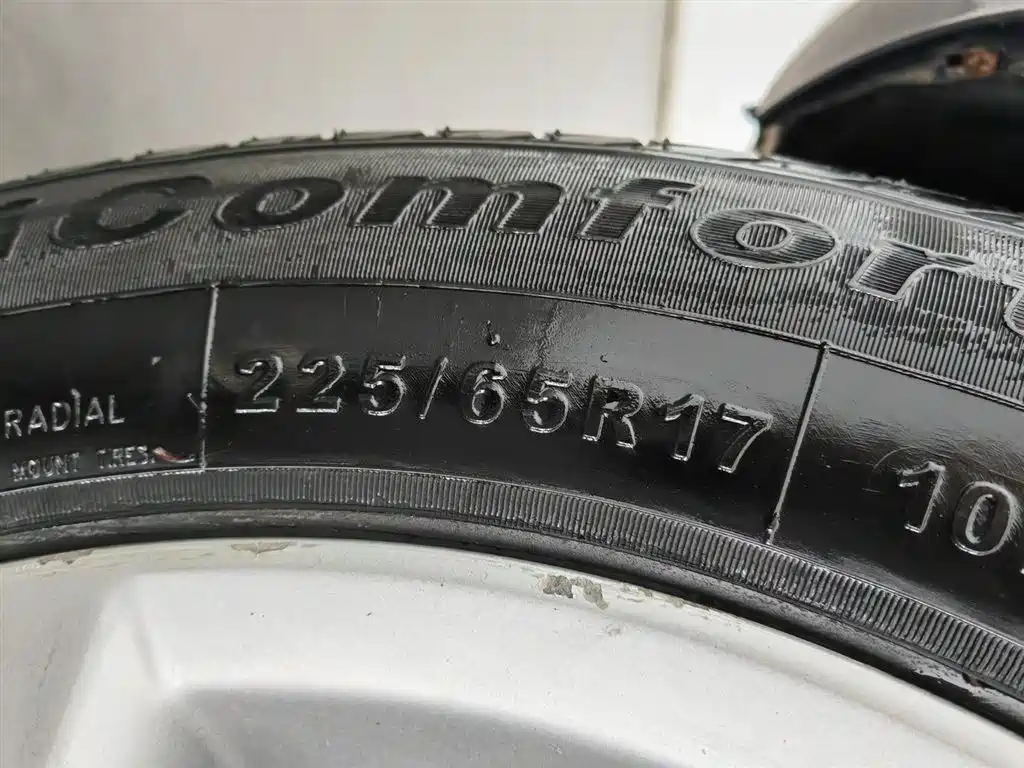 Photo 24 - Toyota RAV4 Rongfang