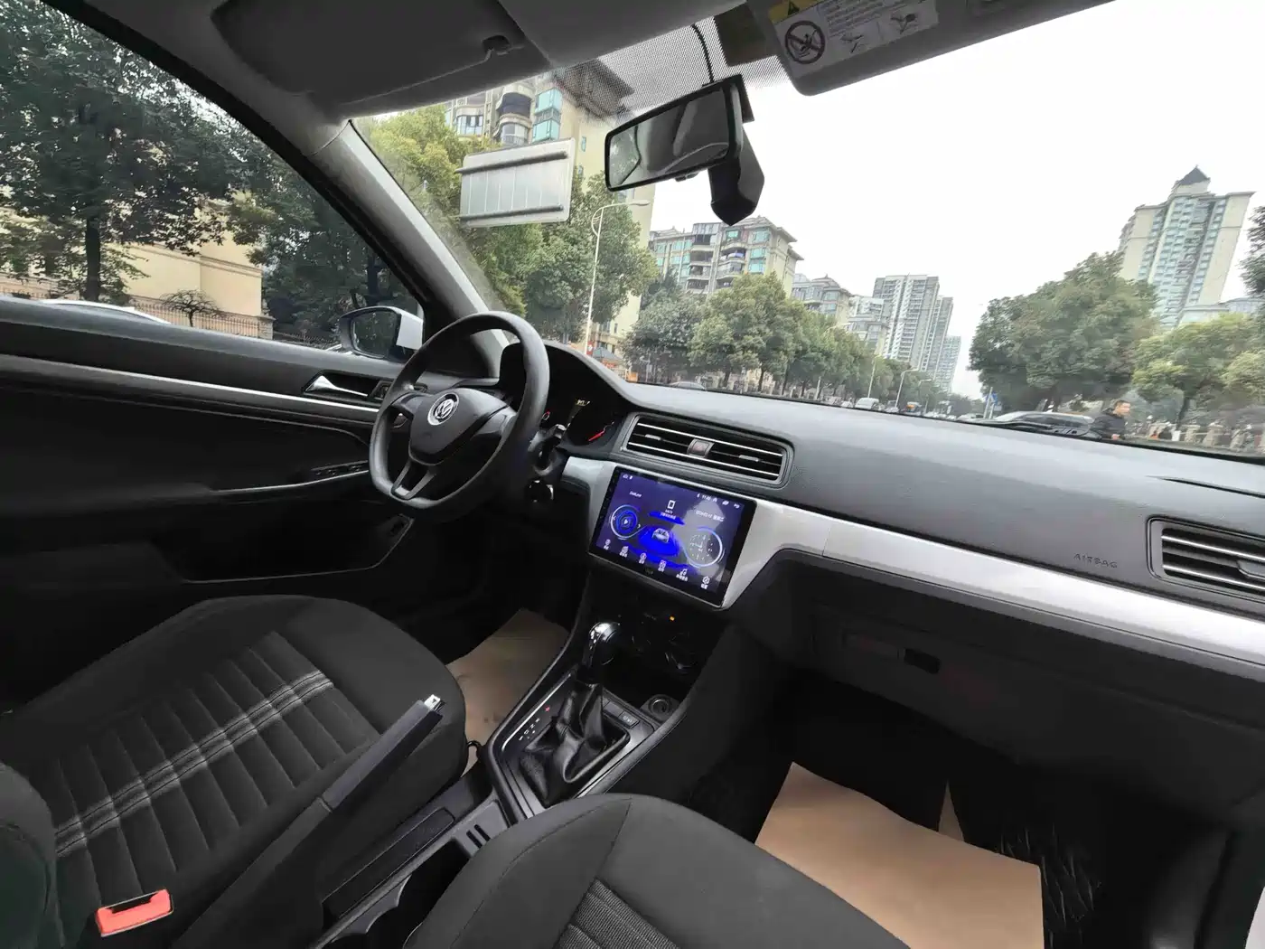 Volkswagen Lavida 2019 Lavida Start 1.5L Auto Trend (China VI) фото 9