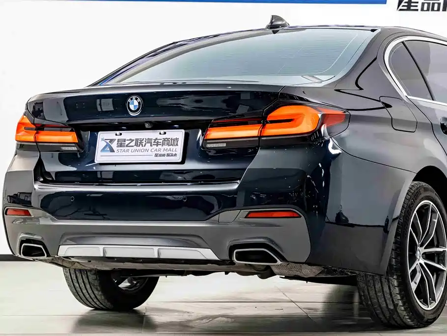 BMW 5 Series 2022 Model Second Facelift 525Li M Sport Package фото 7