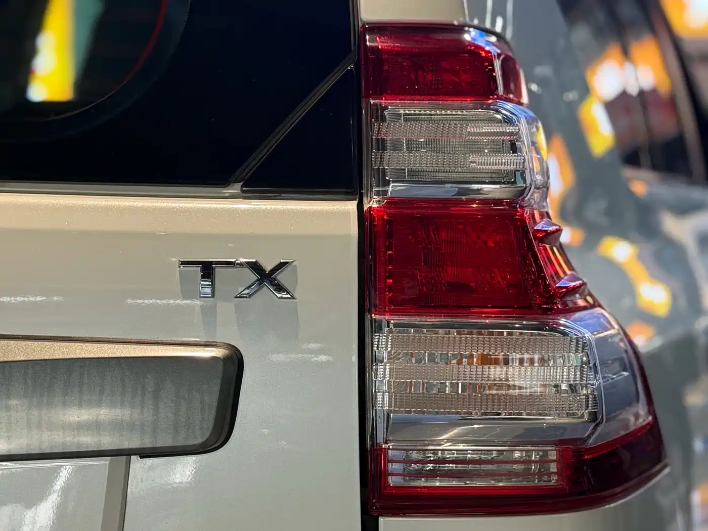 Toyota Prado 2016 2.7L Auto Standard Edition фото 13