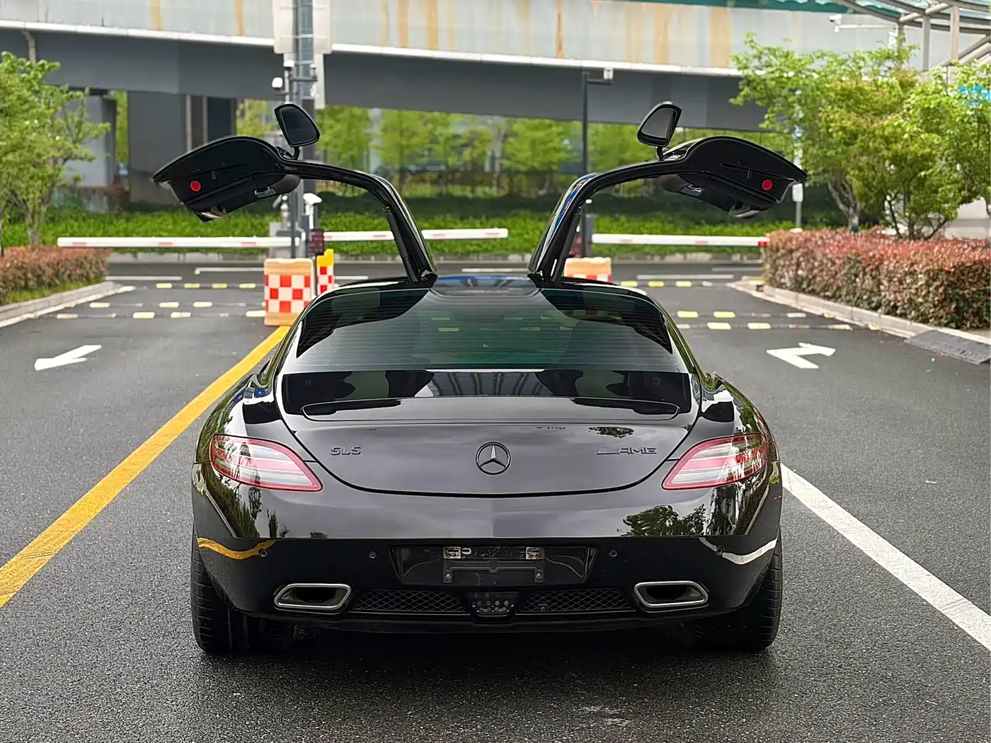 Mercedes-Benz SLS AMG 2015 2011 SLS AMG