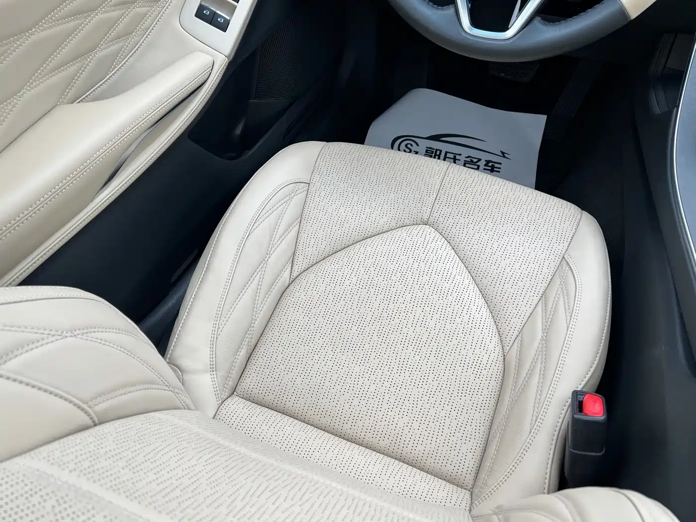 Toyota Avalon 2019 2.5L Touring Premium (China V) фото 24