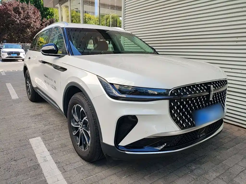 Lincoln Nautilus 2025 2025 2.0T FWD Launch Edition
