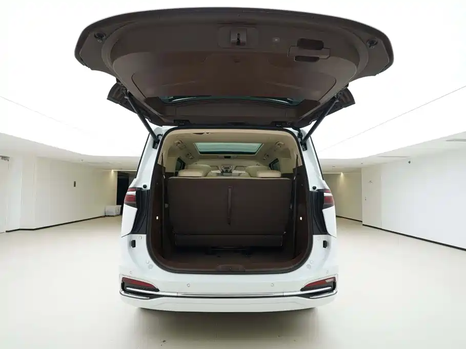 Besturn M9 2023 2023 Model 2.0T Supreme Edition