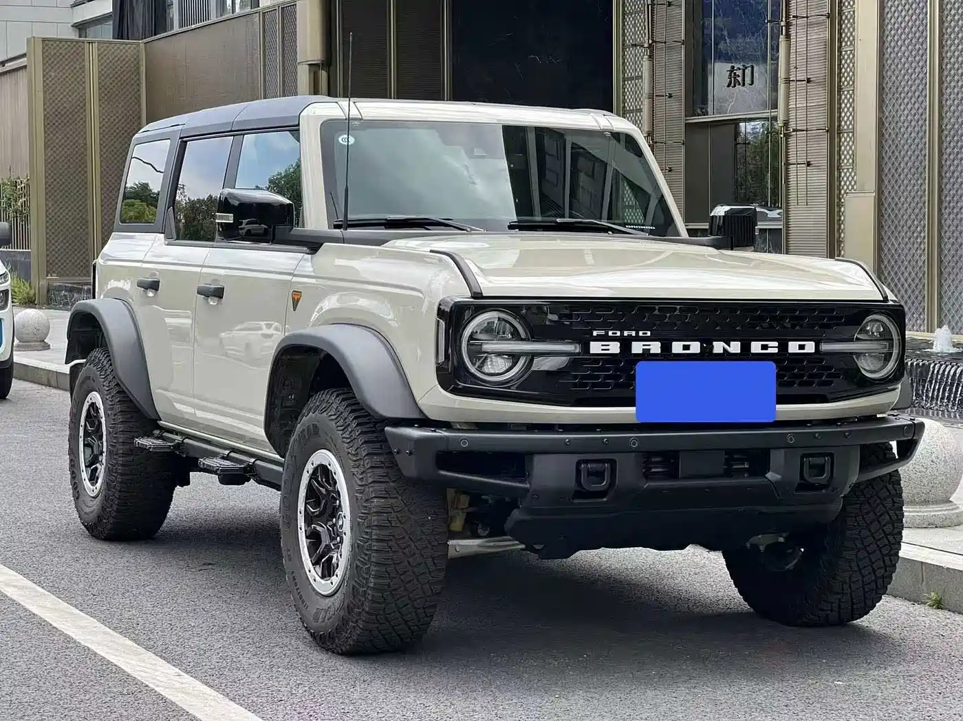 Ford Bronco 2026 2024 2.3T Badlands