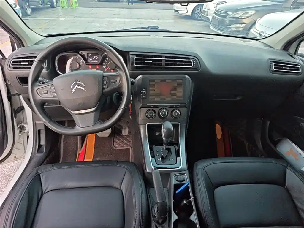 Photo 10 - Citroën C4 C-Quatre