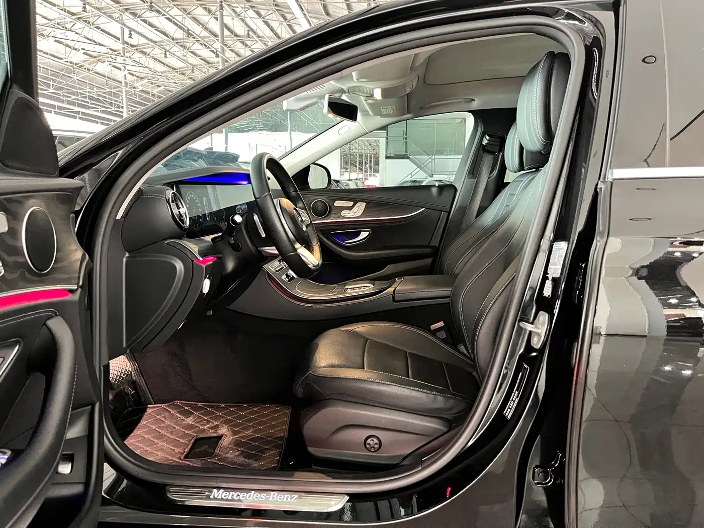 Mercedes-Benz E-Class 2019 E 300 L Sport Fashion фото 8