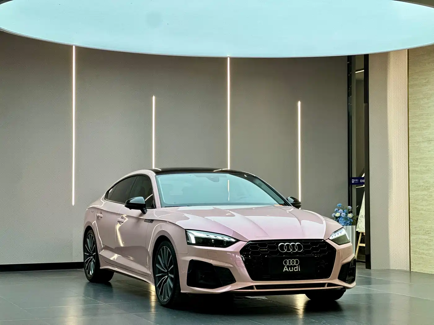 Audi A5 (Import) 2024 2024 Sportback 40 TFSI quattro Luxury Dynamic
