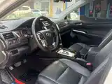 Фото 9 - Toyota Camry