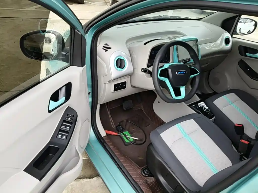 JMCG New Energy Little Kirin 2025 2024 201km Comfort Model