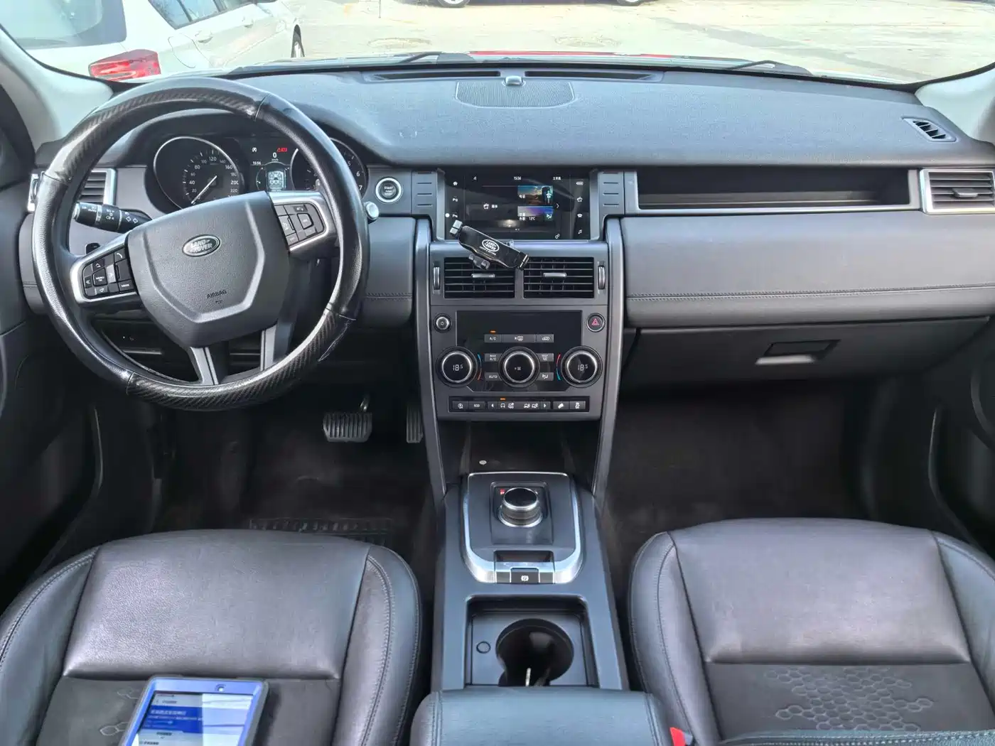 Land Rover Discovery Sport 2018 240PS PURE Edition фото 7