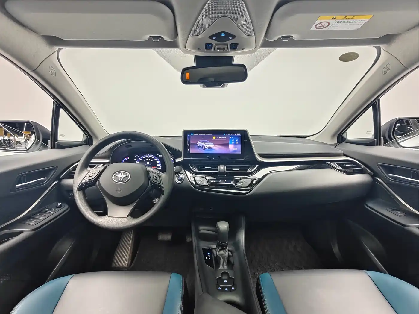 Toyota IZOA 2023 2023 2.0L Yi-CARE Edition