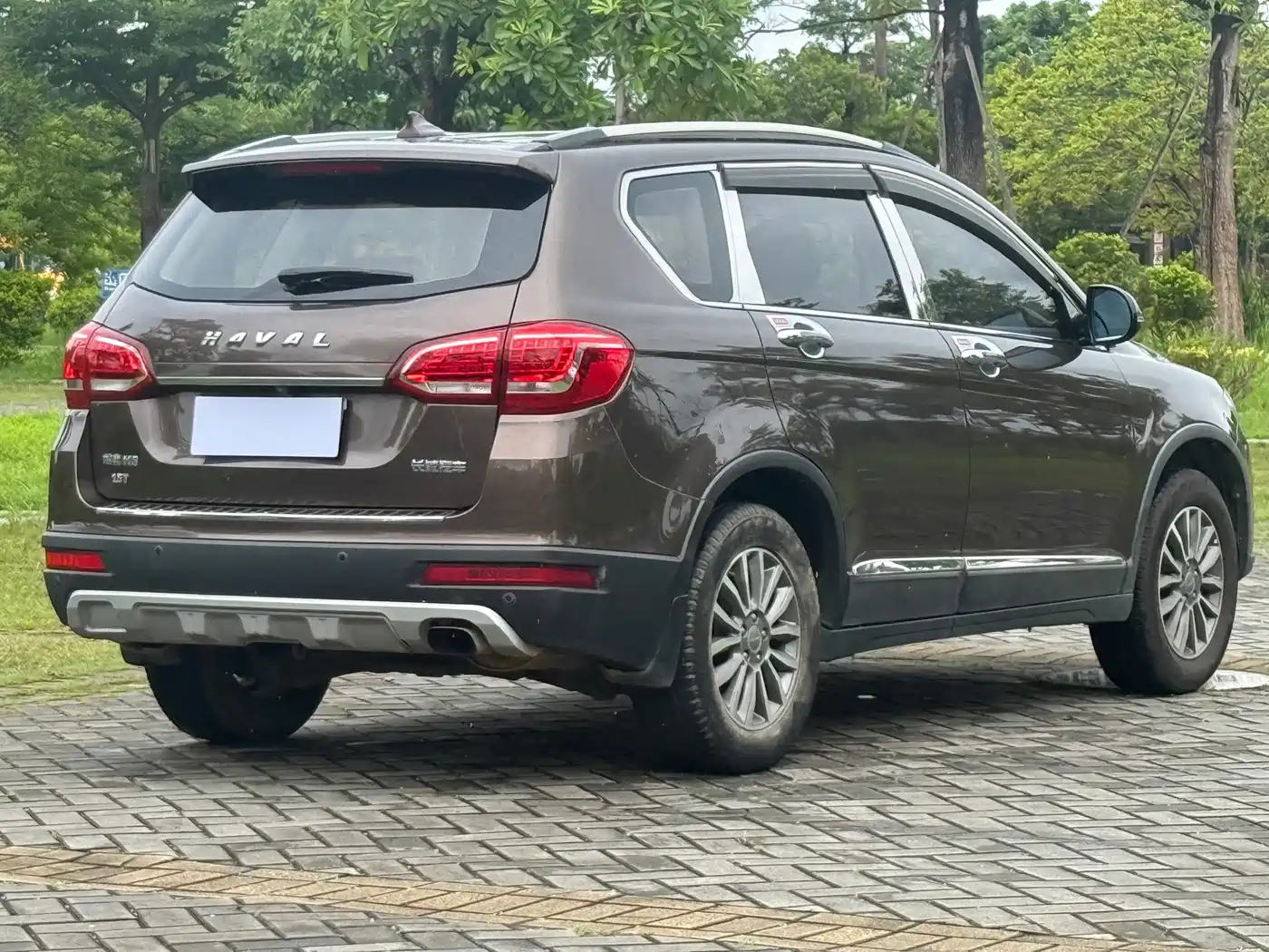 Photo 10 - Haval H6