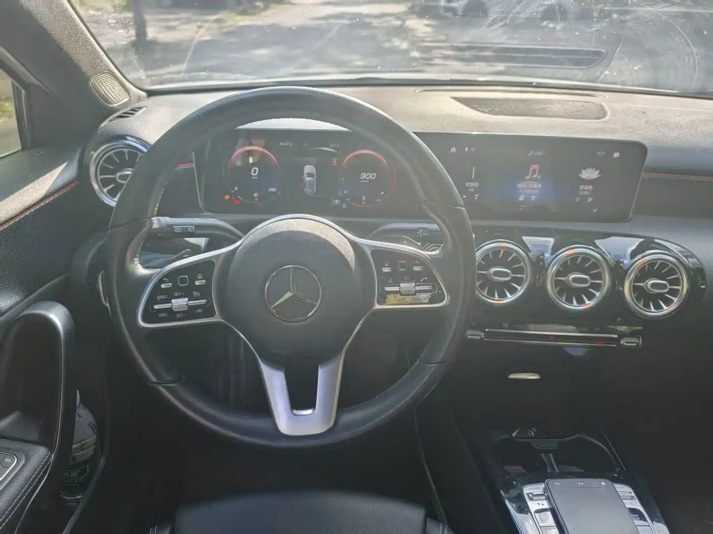 Mercedes-Benz A-Class (Import) 2020 2019 A 200 Dynamic Version