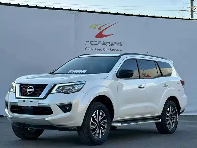 Nissan Terra 2019
