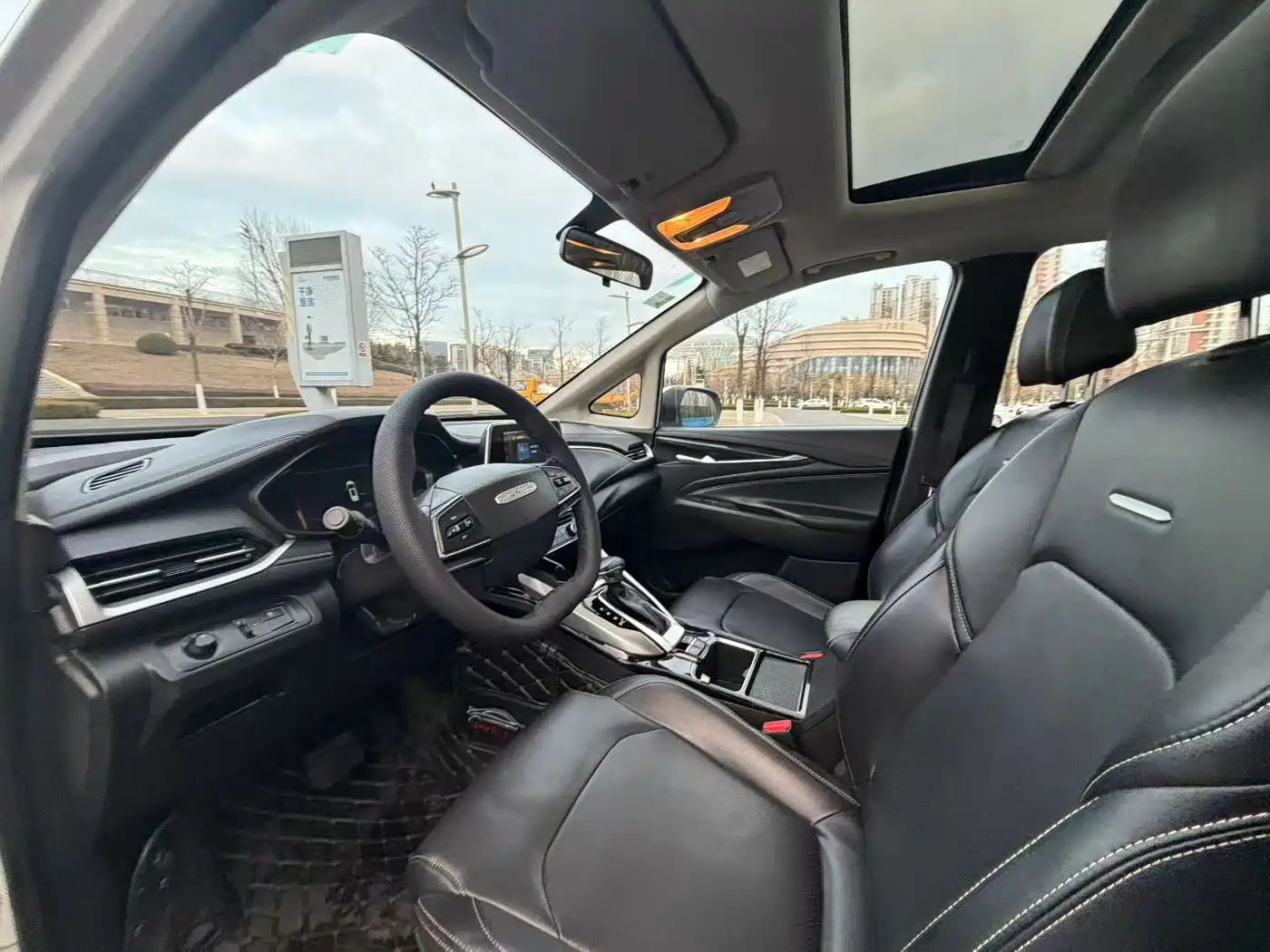 SAIC Maxus Maxus G50 2020 2019 1.5T Automatic Elite Edition China VI