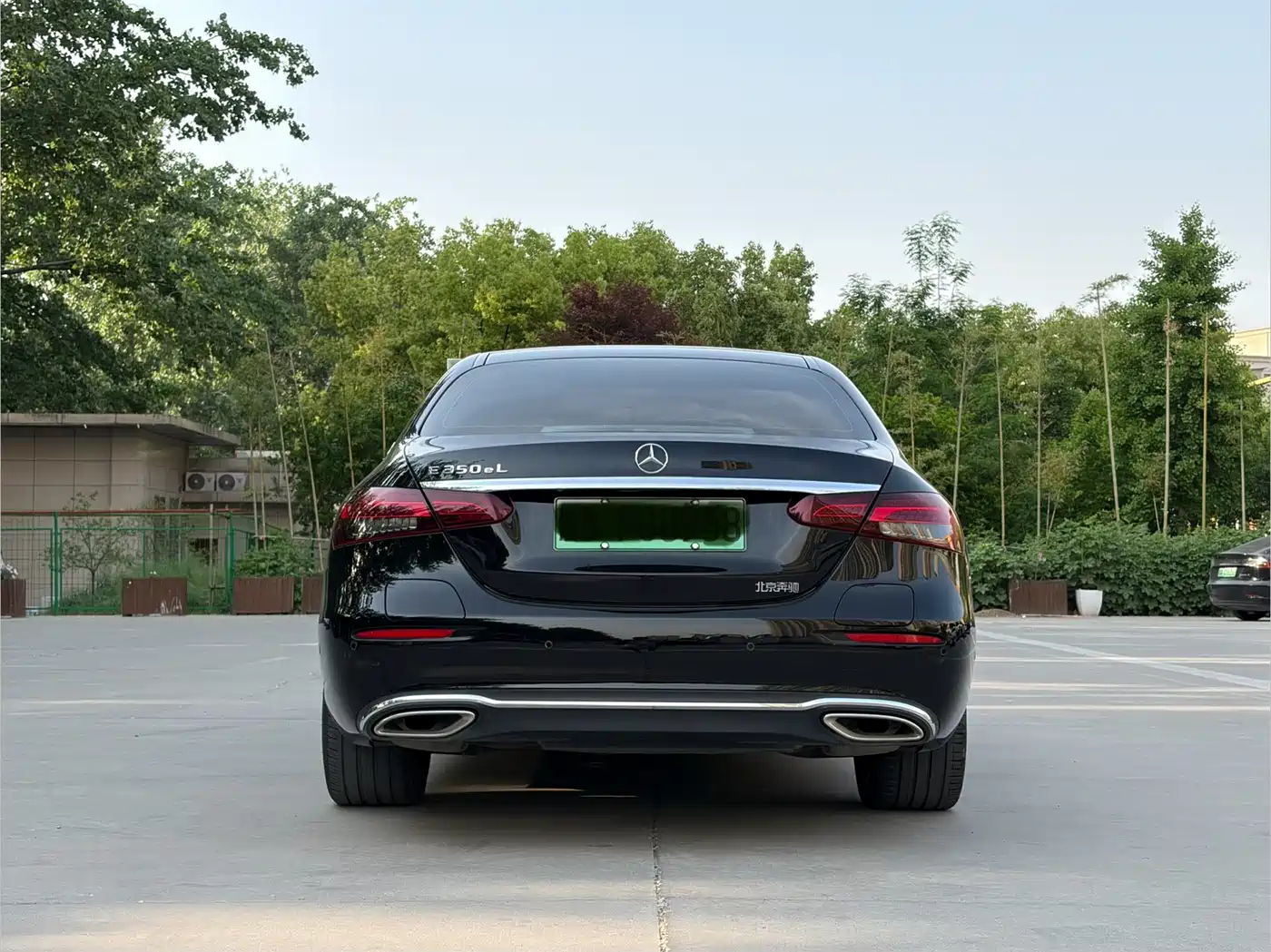 Mercedes-Benz E-Class New Energy 2022 E 350 e L Plug-in Hybrid Sedan фото 23