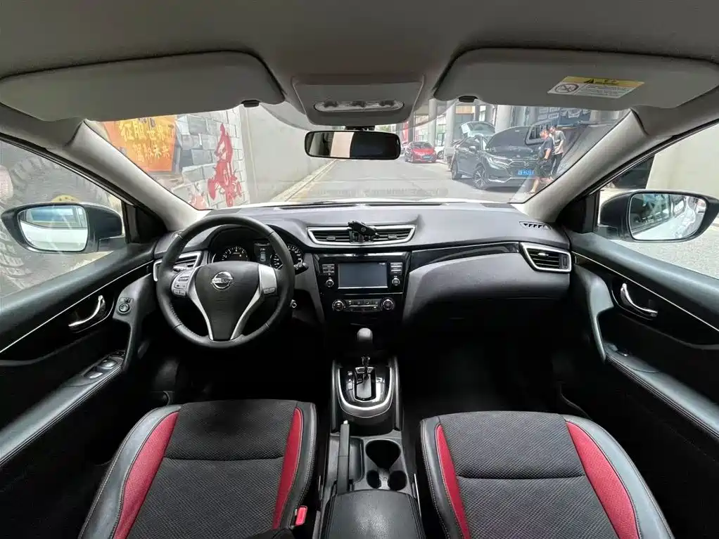  Nissan Qashqai 2017 2.0L CVT Smart Edition (China V) 11