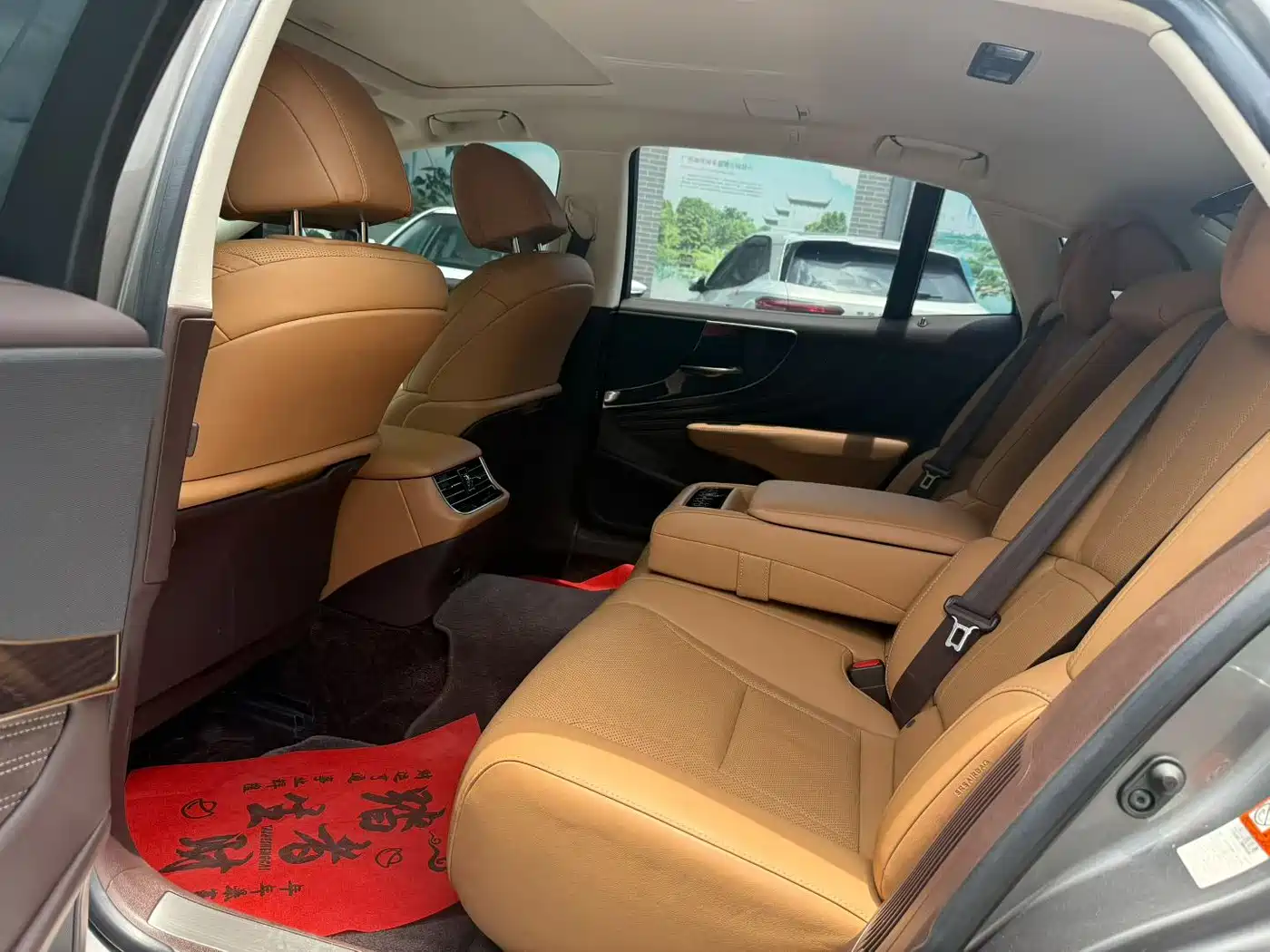 LEXUS LS