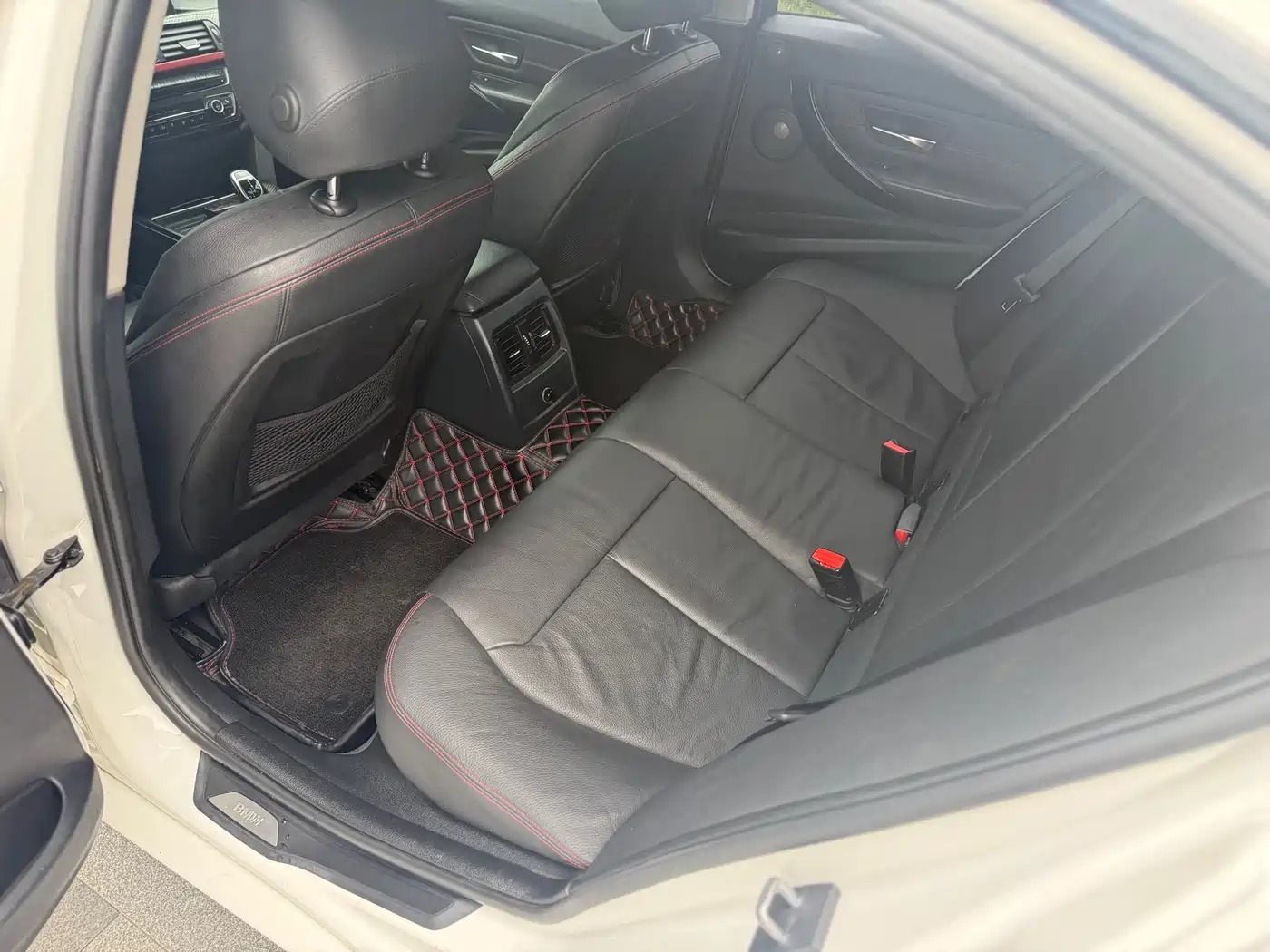 BMW 3 Series 2015 328i Sport Design Package фото 6