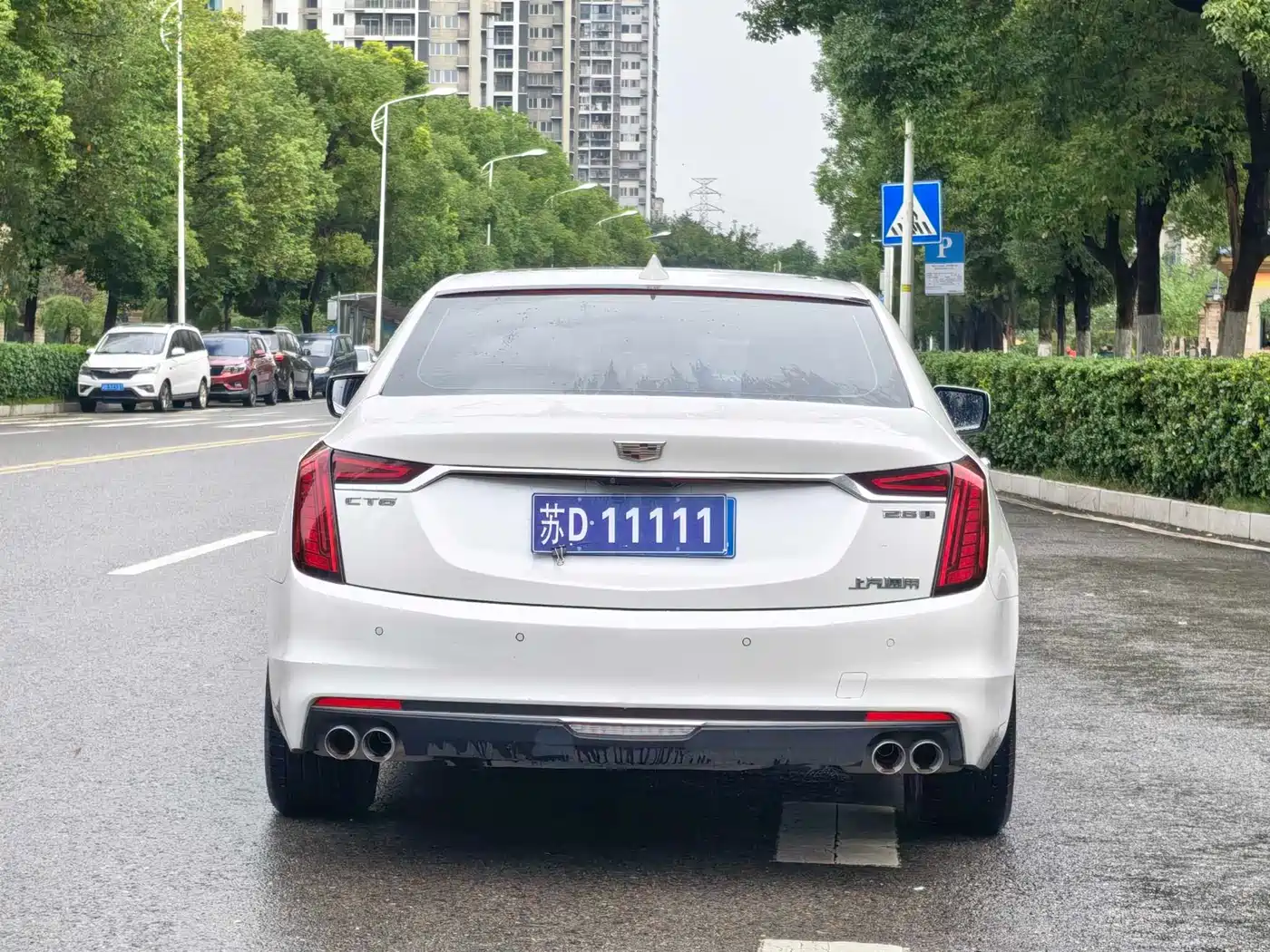 CADILLAC CT6