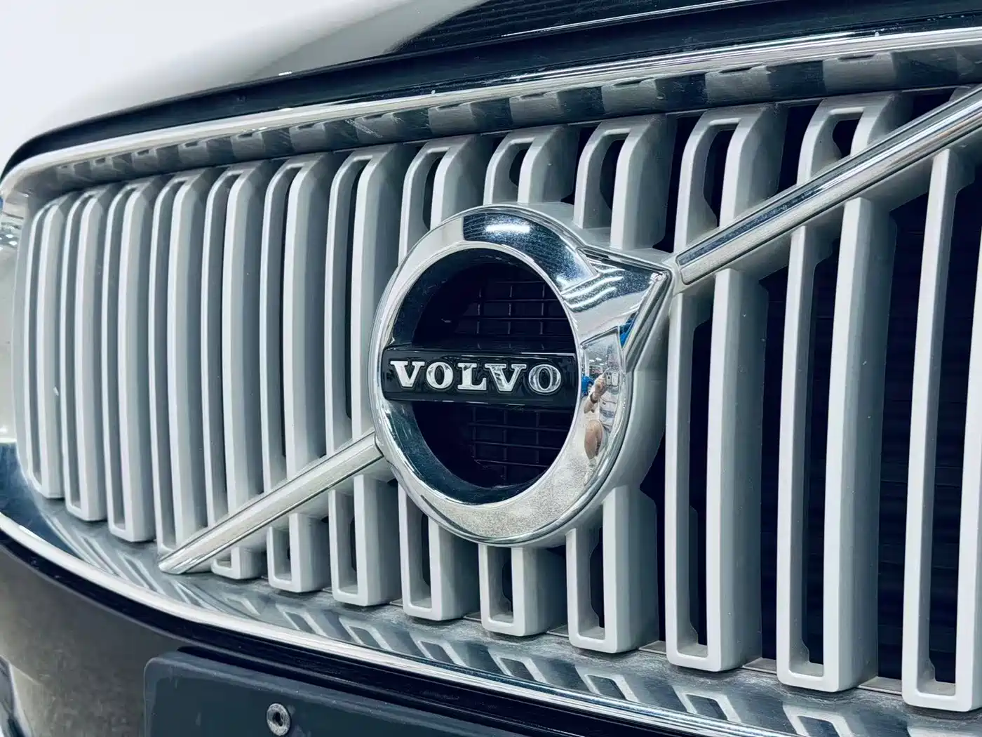 Фото 21 - Volvo XC90