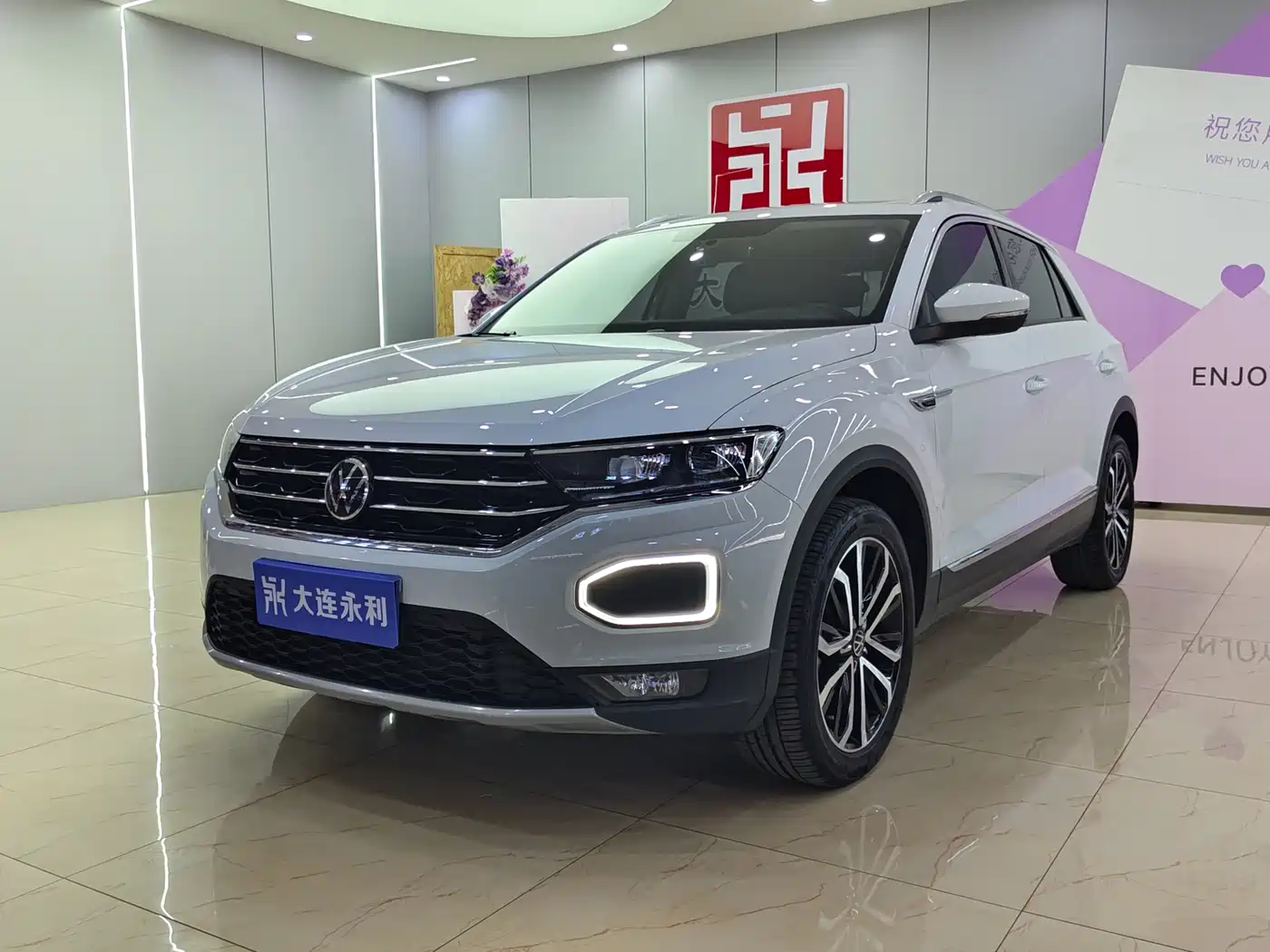 Volkswagen T-ROC 2021 Facelift 280TSI DSG 2WD Comfort Smart Connect Edition