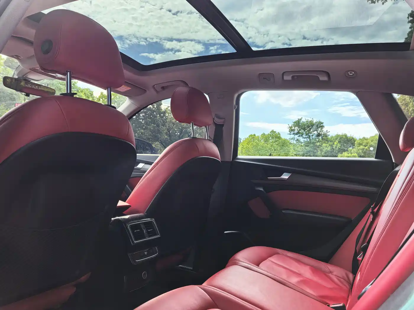 Фото 7 - Audi Q5L
