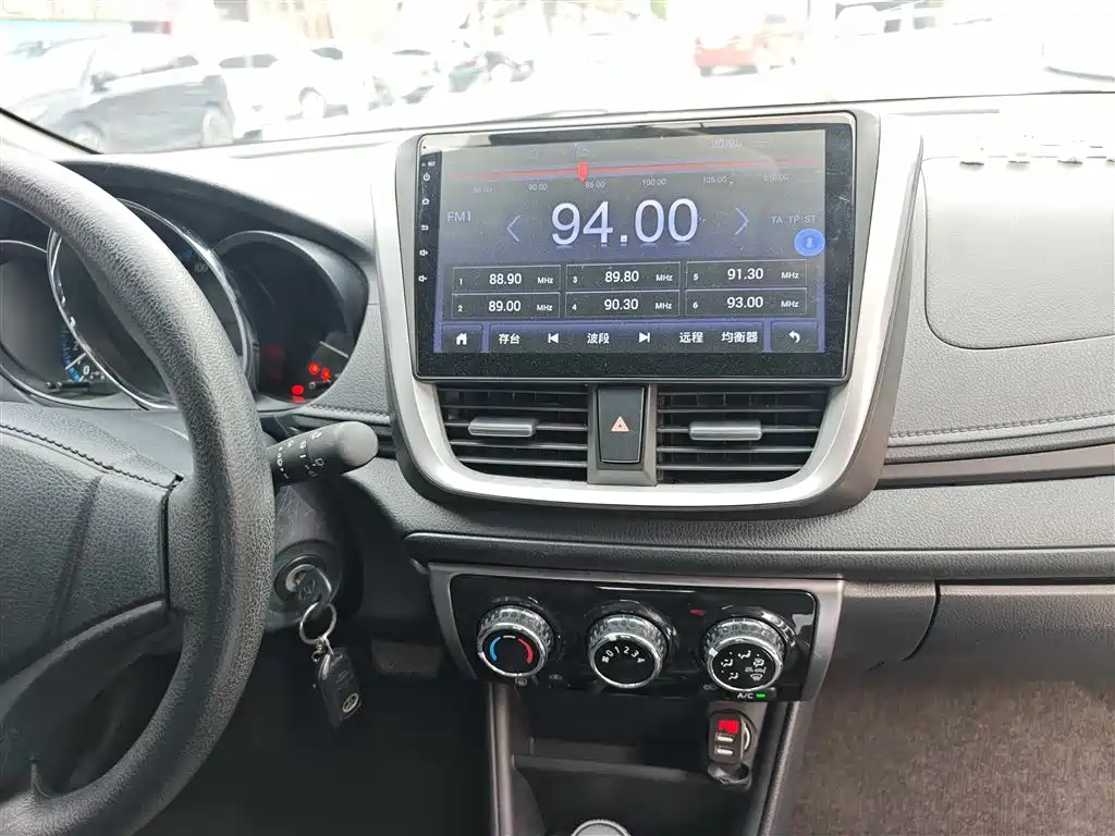 Toyota YARiS L Zhi Xuan 2019 1.5E CVT MeiDong Edition China VI фото 11
