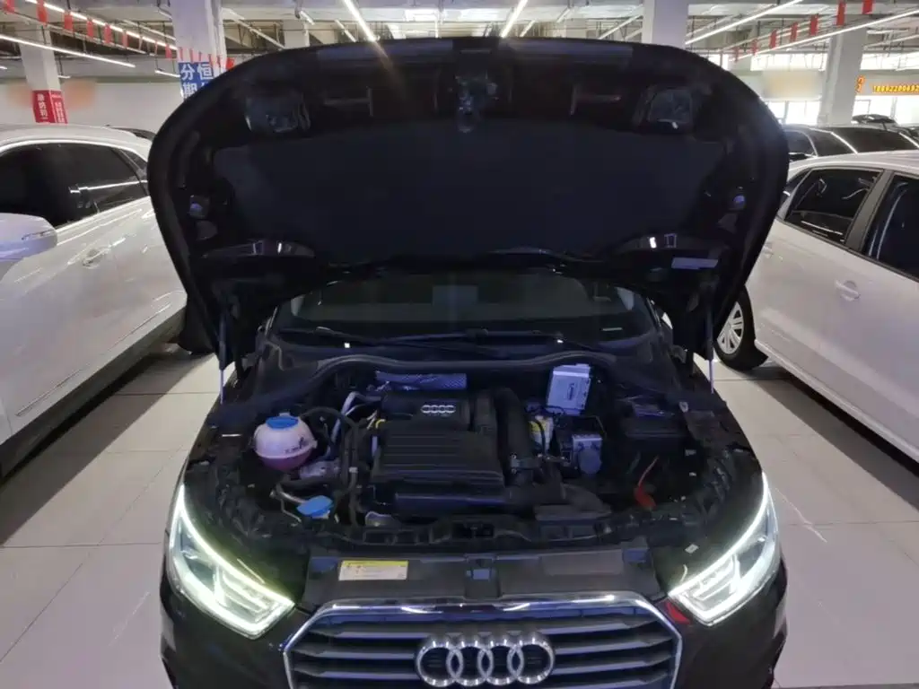 Audi A1 2016 2016 30 TFSI Sportback Design Style Edition